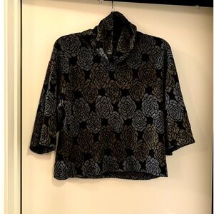 Floral turtleneck sweater 🐦‍⬛